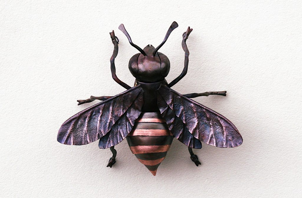 bee sculpture