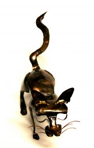cat sculpture