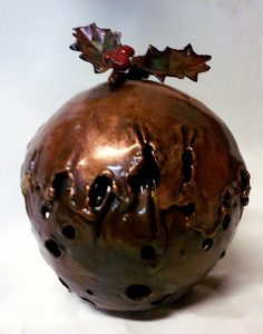 Christmas pudding sculpture