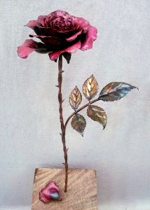 rose sculpture