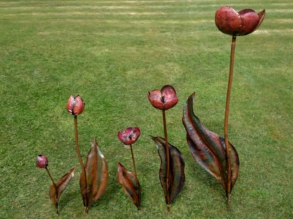 tulip sculptures
