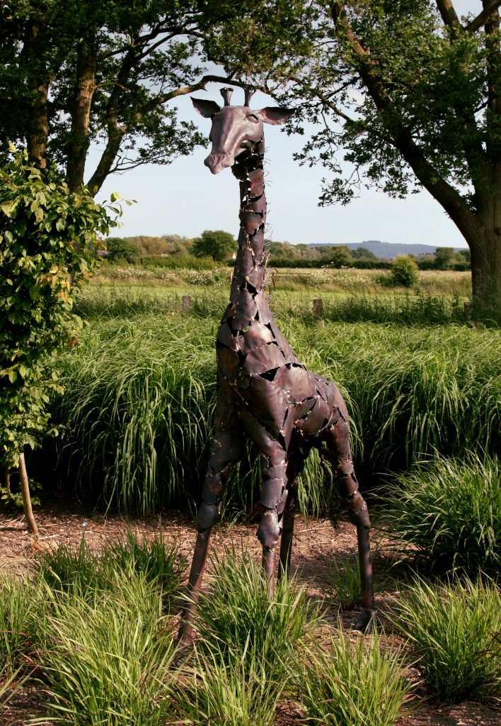 baby giraffe sculpture