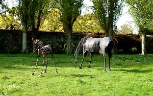 mare and foal sculpture