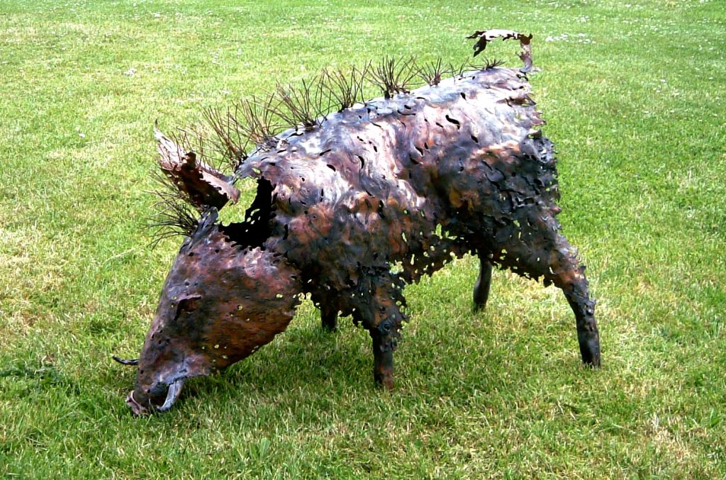 wild boar sculpture